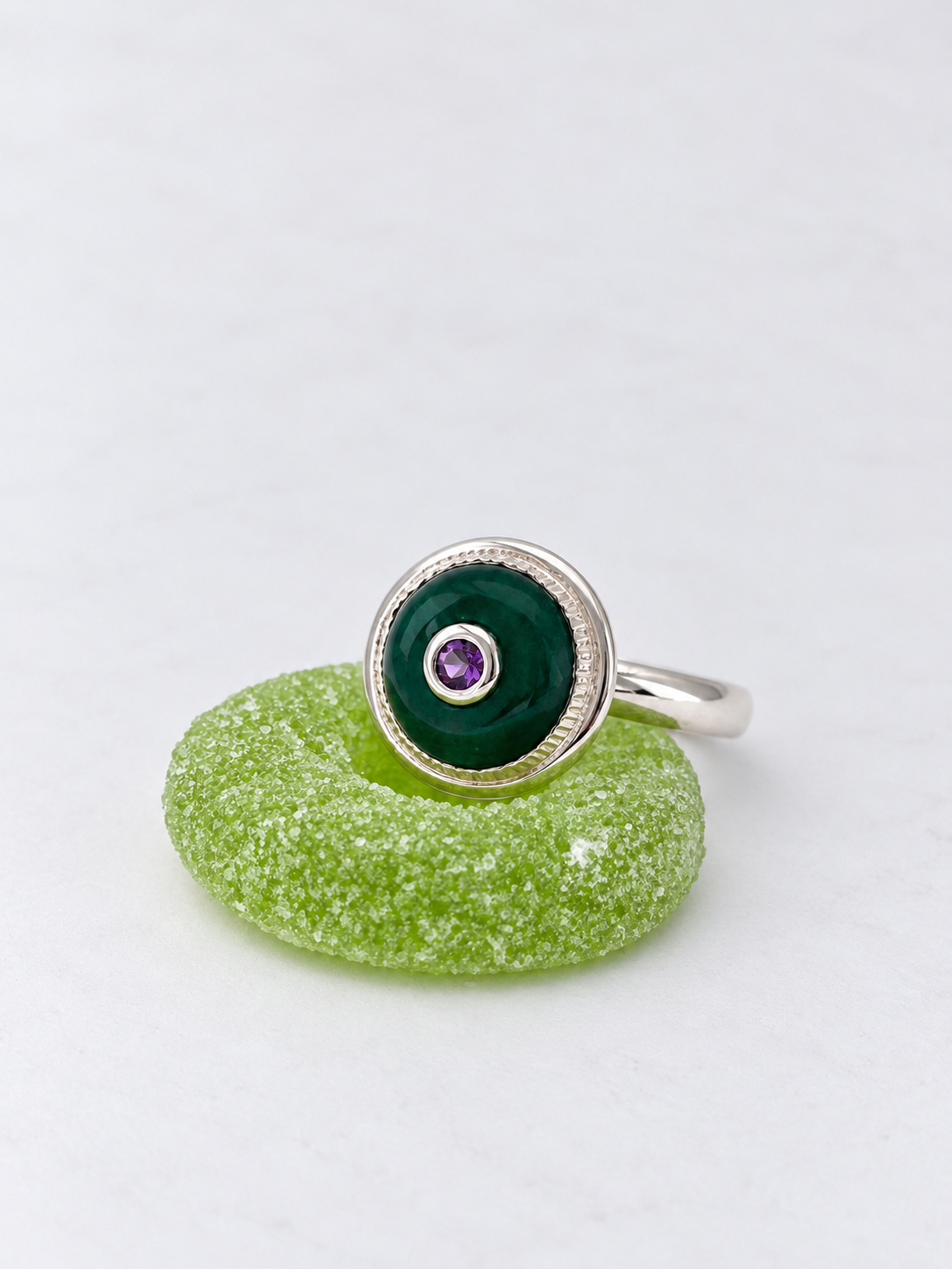 Malay Jade and Amethyst Small Donut Ring