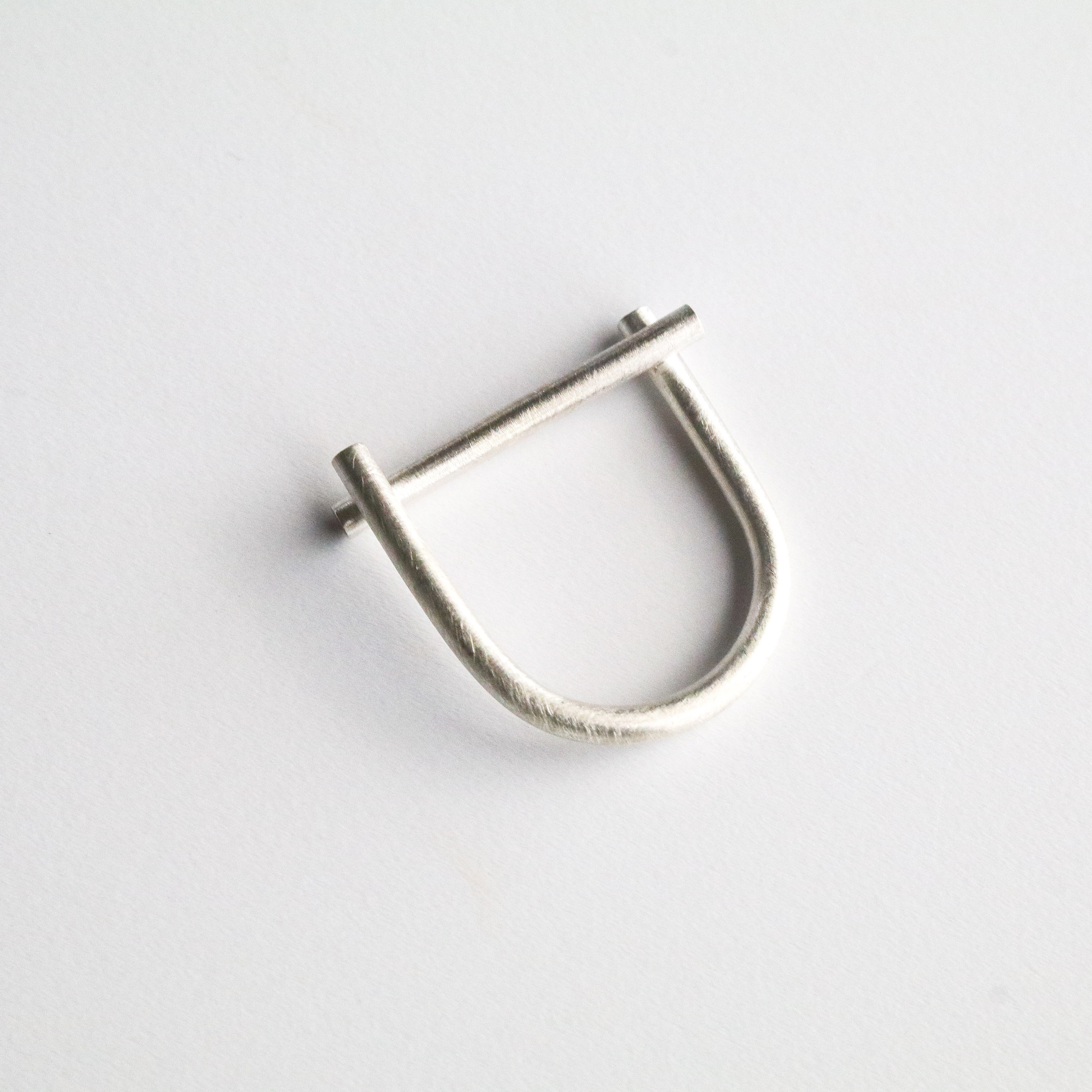 Crossbar Ring